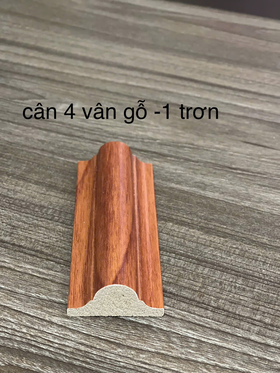 Phào chỉ PS là gì?